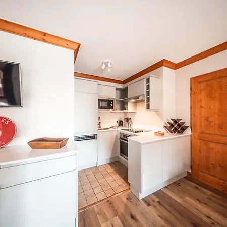 Big Tartiflat, Arc 1950, 2 Bed Ski-in Ski-out בור סן מוריס