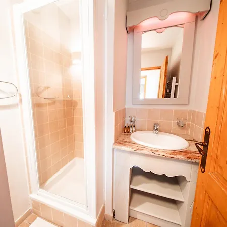 Lejlighed Big Tartiflat, Arc 1950, 2 Bed Ski-in Ski-out *